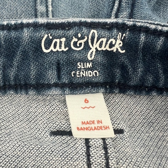 Cat & Jack Slim Cuffed Hem Bermuda Jean Shorts Size 6 Kids - Picture 2 of 5